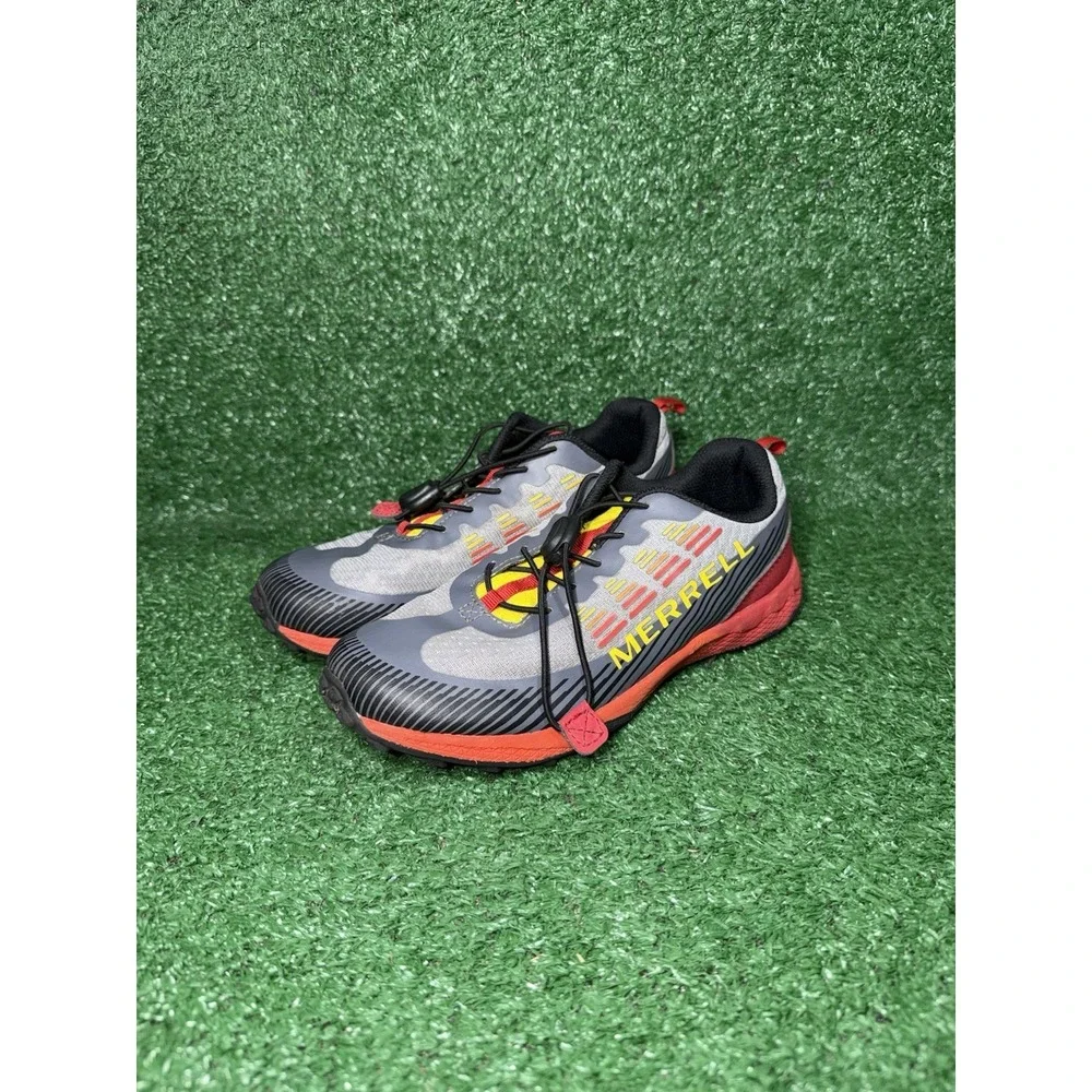 Merrell Kids Youth Size 5 Agility Peak Black Red Hiking Shoes Outdoor Sneakers